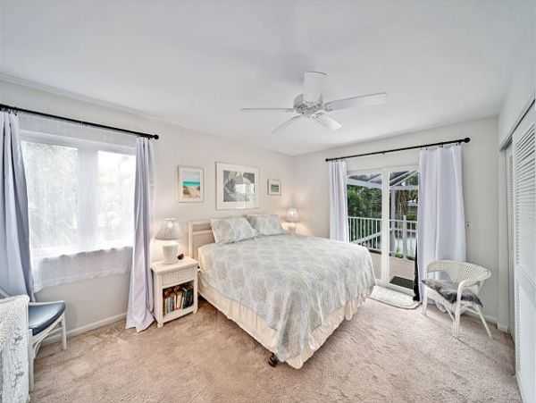 Charming Sanibel 2 Bedroom Vacation Home