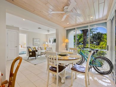 Enjoy the Bay and Golf with just minutes walk Enjoy the Bay and Golf with just minutes walk