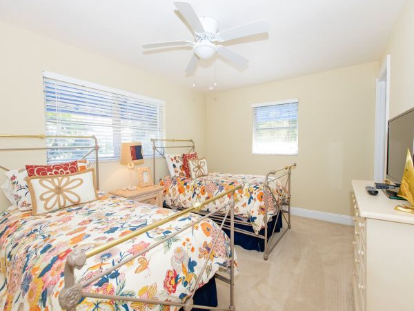 Sanibel Vacation Home Sleeps Six Guests West End Island!