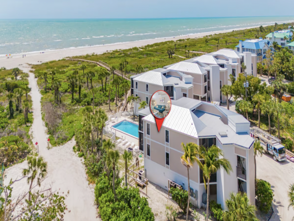 Boutique Beach Complex Pool Amenities