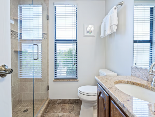 Boutique Beach Complex Pool Amenities