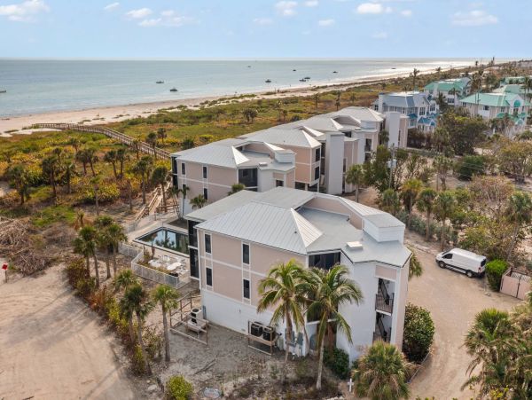 Sanibel Island Gulf Front Vacation Rental - Three Bedroom Sanibel Beachfront Condo