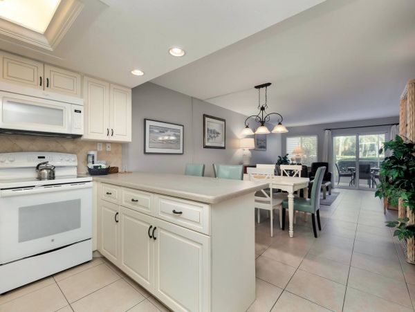 Sanibel Vacation Rental Condo Two Bedrooms