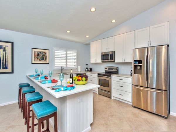 Upgraded 3 Bedroom Home in Naples with Private Pool