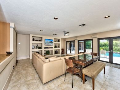 Naples Home 920598