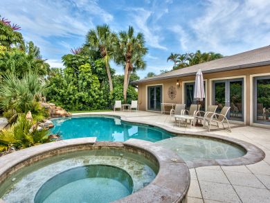 Naples Home 920598