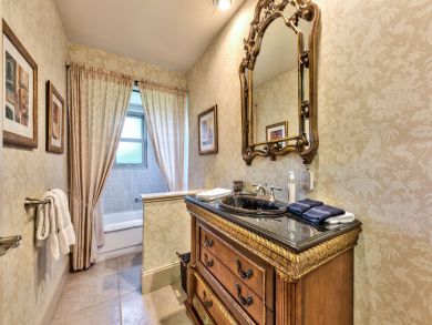 Naples Home 920598