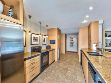 Naples Home 920598