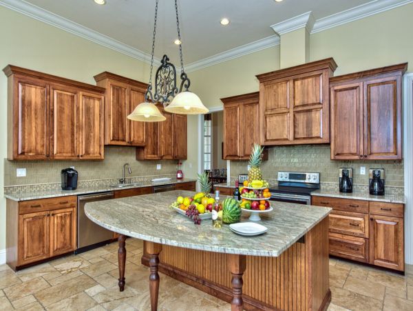 Nine Bedroom Luxury Vacation Mansion in Naples