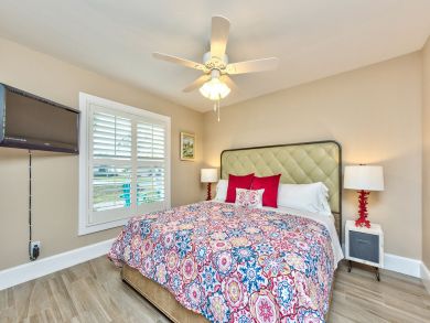 Naples Home 920612