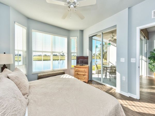 Charming Vacation Rental with 2 Bedrooms in Naples