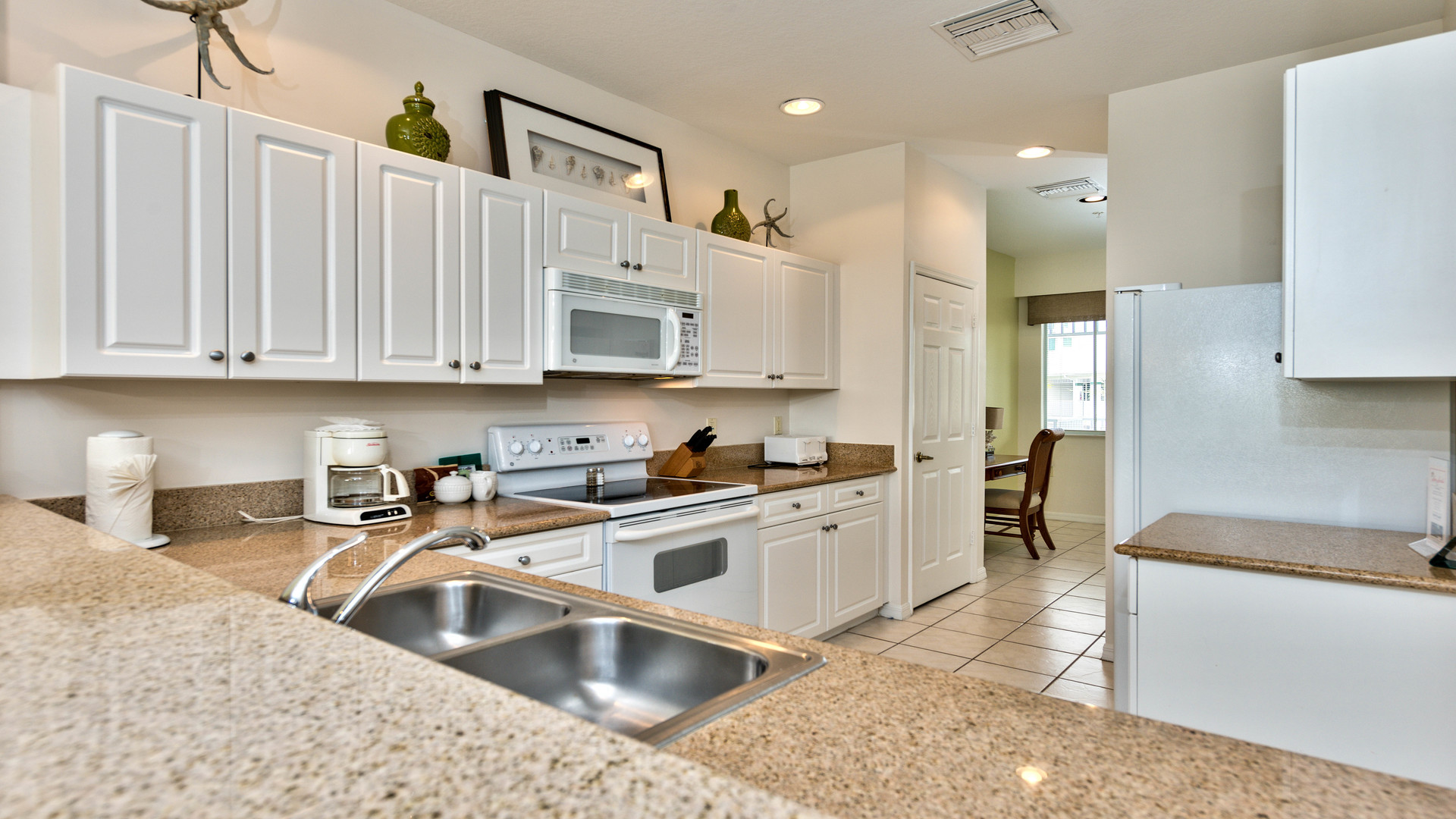 Naples Condo 920617