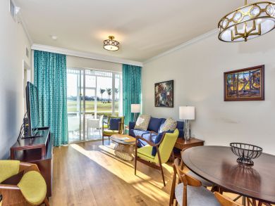 Cozy Condo in Naples