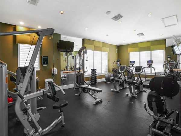 Lovely Three Bedroom Condo in Naples Sleeps 8