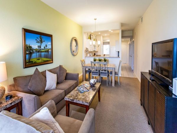 Lovely Three Bedroom Condo in Naples Sleeps 8
