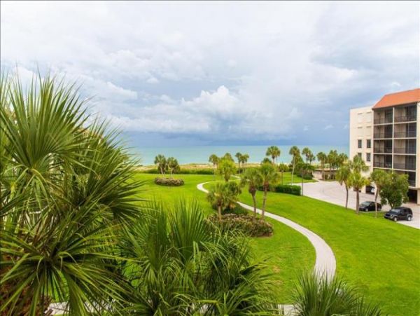 Longboat Key Vacation Rental Condo Two Bedrooms