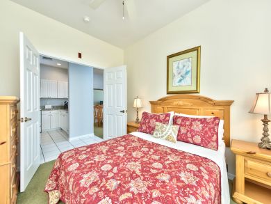 Naples Condo 920623
