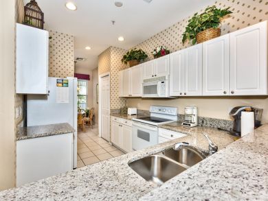 Naples Condo 920623