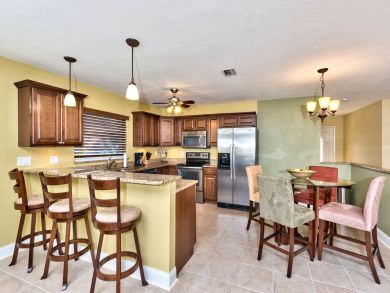 Naples Vacation Home Sleeps Six Guests Naples Vacation Home Sleeps Six Guests