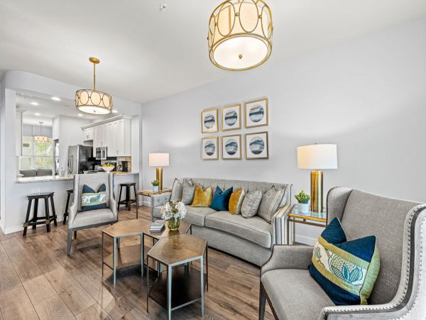 Upscale 3 Bedroom Condo in Naples