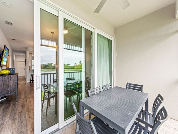 Upscale 3 Bedroom Condo in Naples