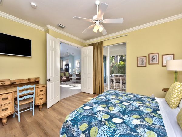 Walk to Vanderbilt Beach Three Bedrooms Plus Den Villa