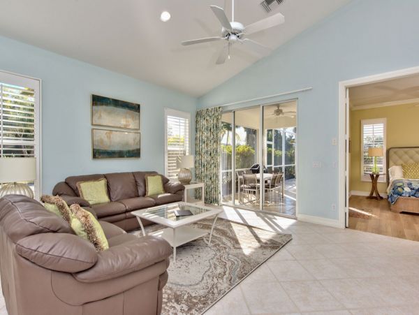 Walk to Vanderbilt Beach Three Bedrooms Plus Den Villa