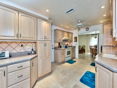 Family Beach Home with Private Pool Family Beach Home with Private Pool