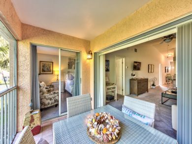Naples Condo 920631
