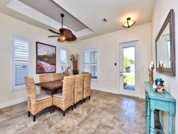 Naples Vacation Home Sleeps Eight Guests