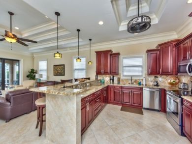 Naples Luxury Vacation Rental Minutes from the Beach