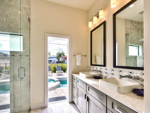 Naples Vacation Rental Home  Private Pool & Hot Tub