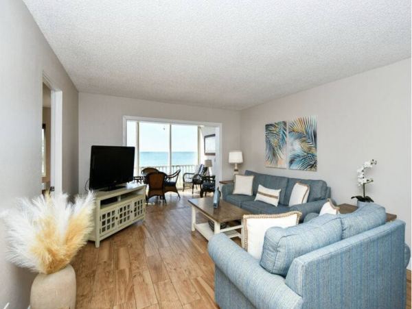 WOW Imagine The Best Beachfront Setting on Siesta Key