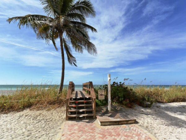 WOW Imagine The Best Beachfront Setting on Siesta Key