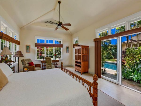 Princeville Vacation Home Sleeps Eight Guests.