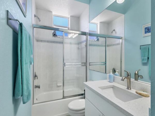 Experience Coastal Charm Bungalow in Englewood, Florida