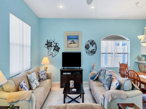 Experience Coastal Charm Bungalow in Englewood, Florida