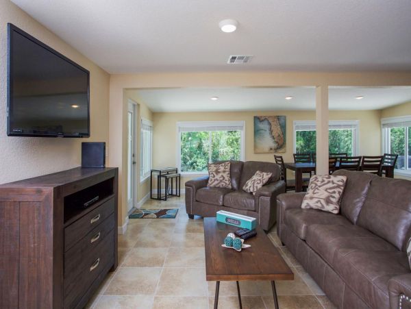 Englewood Creek View Three Bedroom Vacation Rental Home