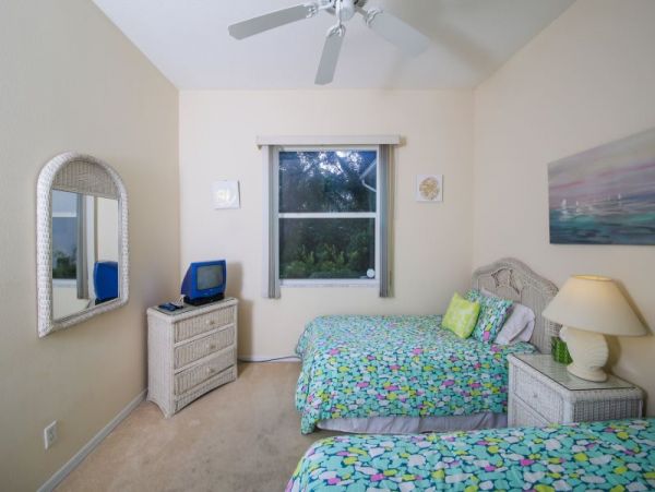 Luxury Englewood Vacation Home