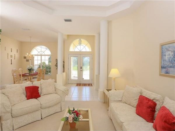 Luxury Englewood Vacation Home