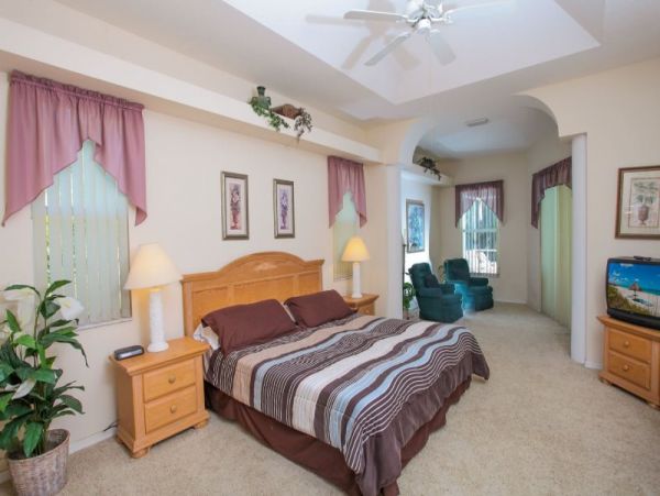 Secluded Four Bedroom Vacation Home Manasota