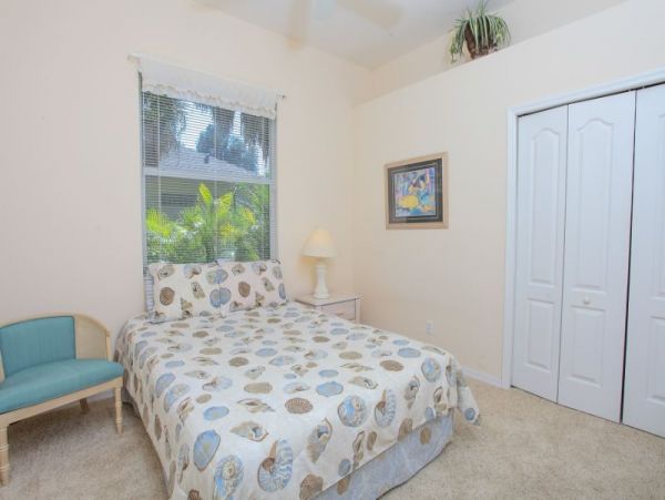 Secluded Four Bedroom Vacation Home Manasota