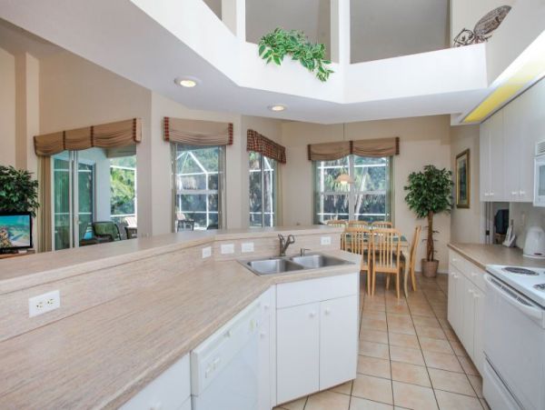 Secluded Four Bedroom Vacation Home Manasota