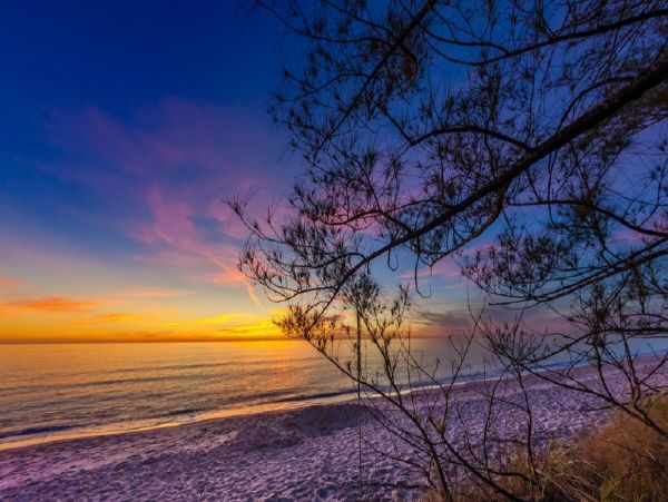 Secluded Four Bedroom Vacation Home Manasota