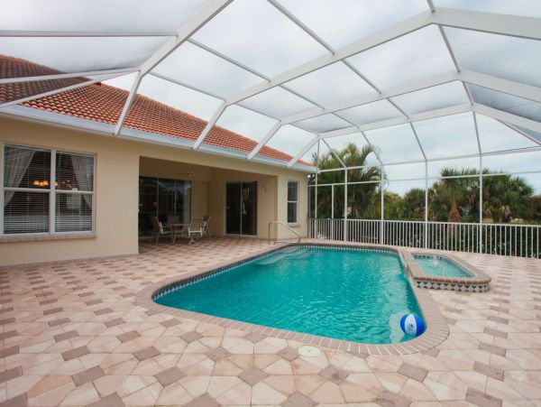 Luxury Home Minutes From The Beach