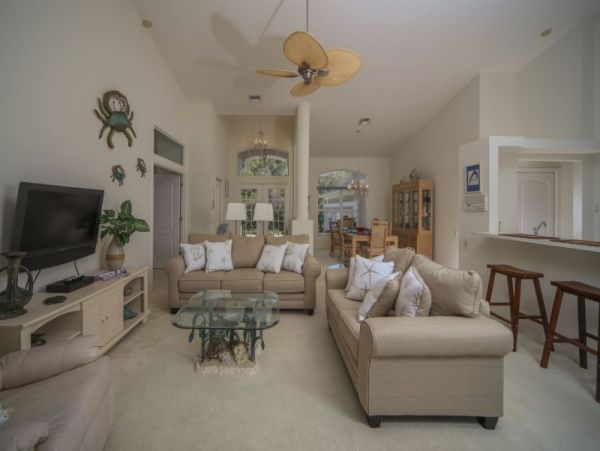 Englewood Four Bedroom Walk to Beach Vacation Home