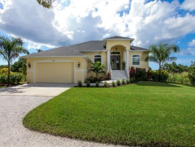 Bay View & Walk to Beach 4 Bedroomsl Home in Manasota