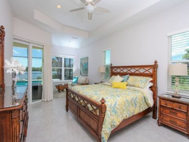 Bay View & Walk to Beach 4 Bedroomsl Home in Manasota