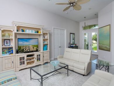 Bay View & Walk to Beach 4 Bedroomsl Home in Manasota