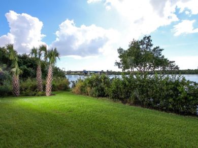 Bay View & Walk to Beach 4 Bedroomsl Home in Manasota